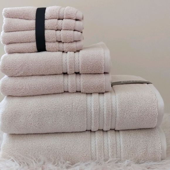 Dkny Bath Home Towel Set Poshmark